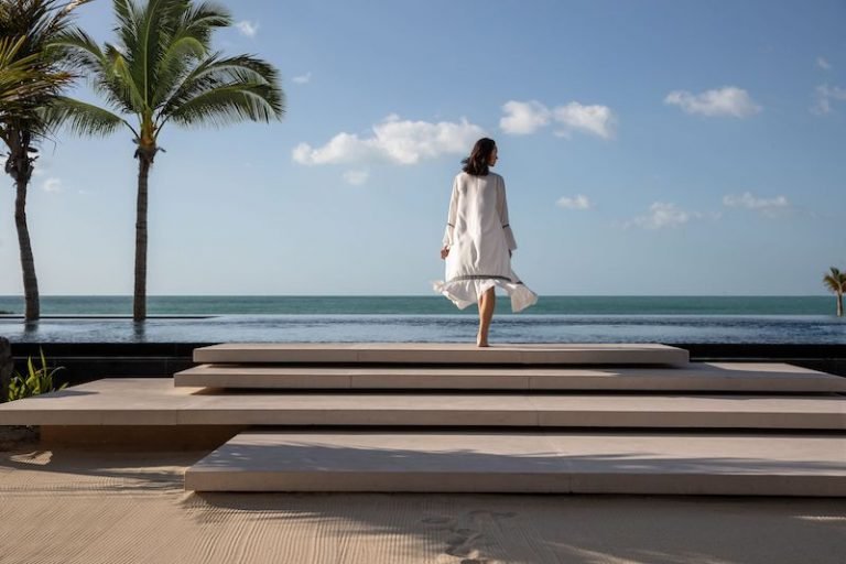 Jumeirah to Reopen Pool, Beach and Dining