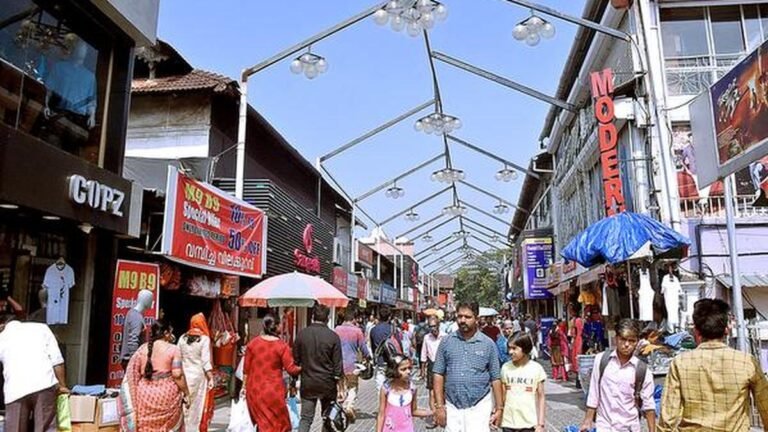 Kozhikode’s Timeless Melody: Where Busy Markets Transform into Soulful Mehfil Nights