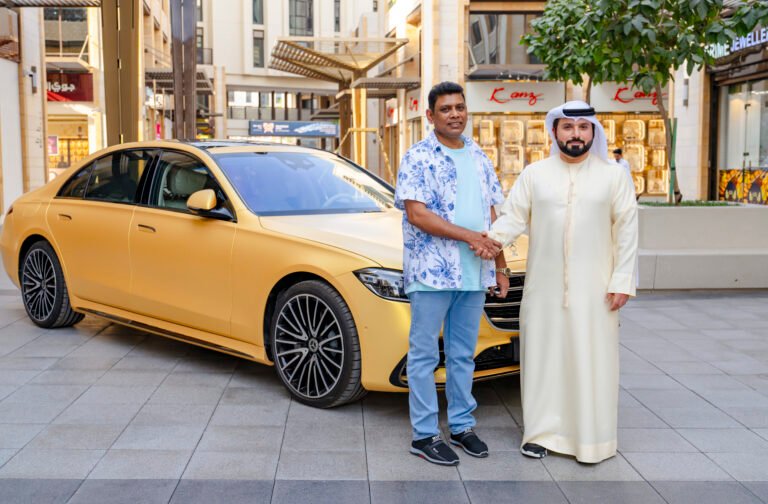 Sri Lankan wins gold Mercedes in Dubai draw