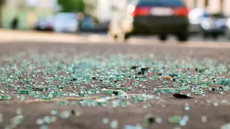 Oman road crash kills one and injures nine Indian nationals